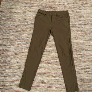 Luluemon ABC Pant - Slim